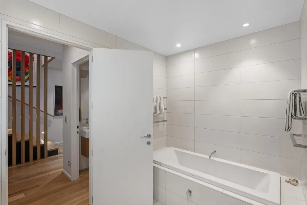 Photos of 2 Burgess Street