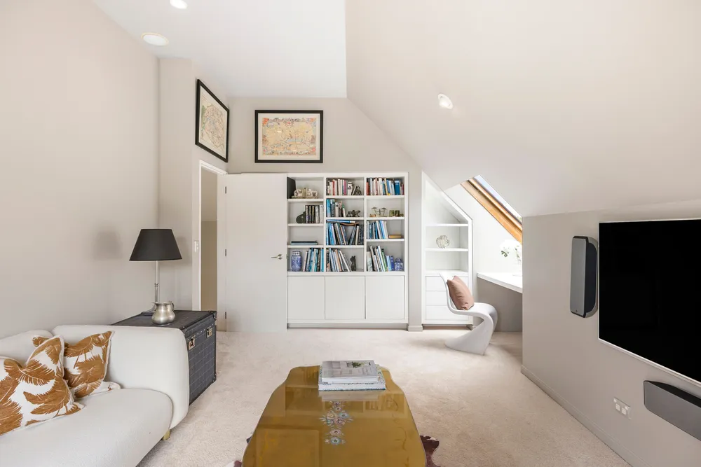 Photos of 8 Loreto Heights
