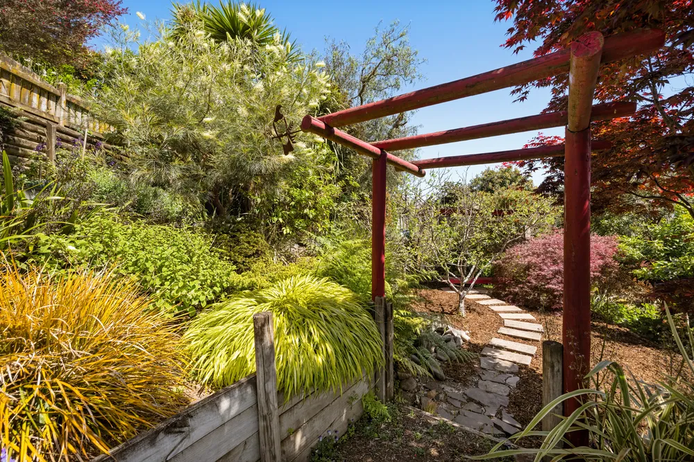 Photos of 6 Village Way