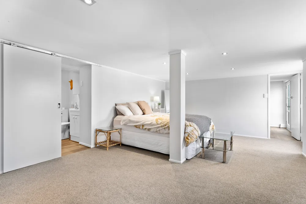Photos of 1/508 Glenfield Road