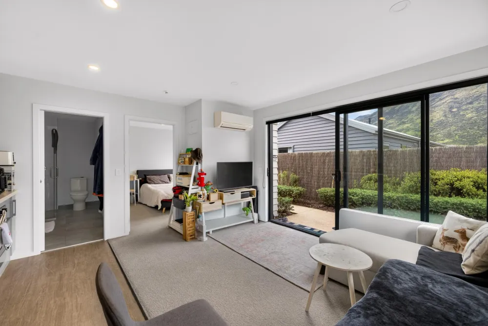 Photos of 17 Cumberland Road