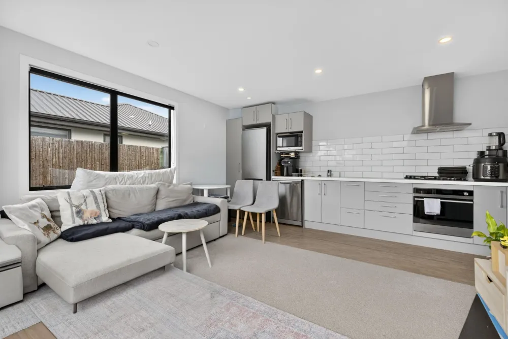 Photos of 17 Cumberland Road