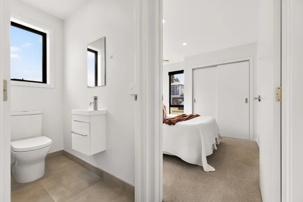 Photos of 17 Cumberland Road