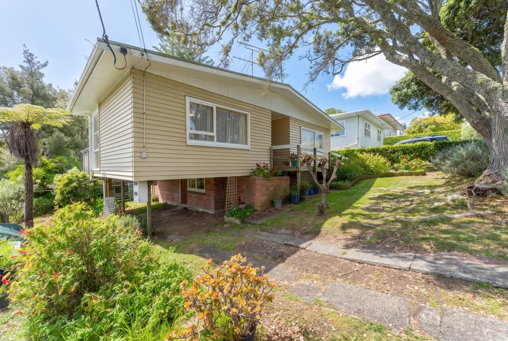 Photos of 23 Le Roy Terrace