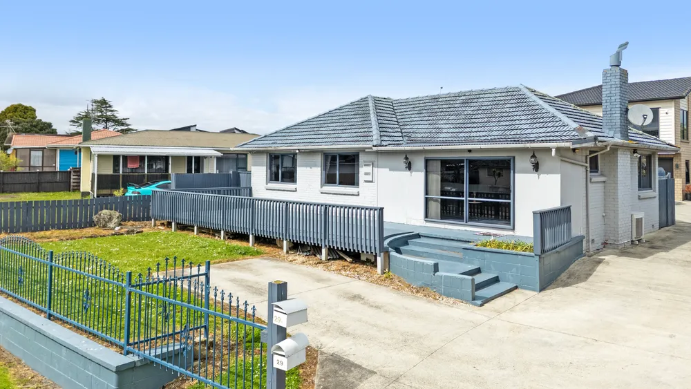 Photos of 29 Hokianga Street