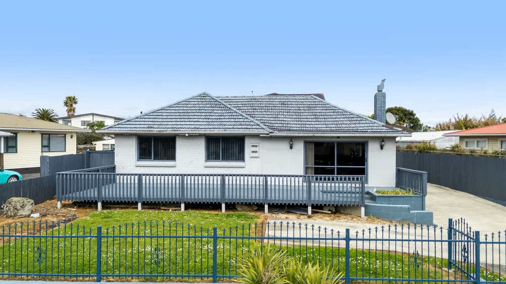Photos of 29 Hokianga Street