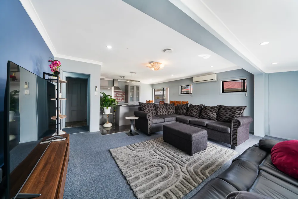 Photos of 29 Hokianga Street