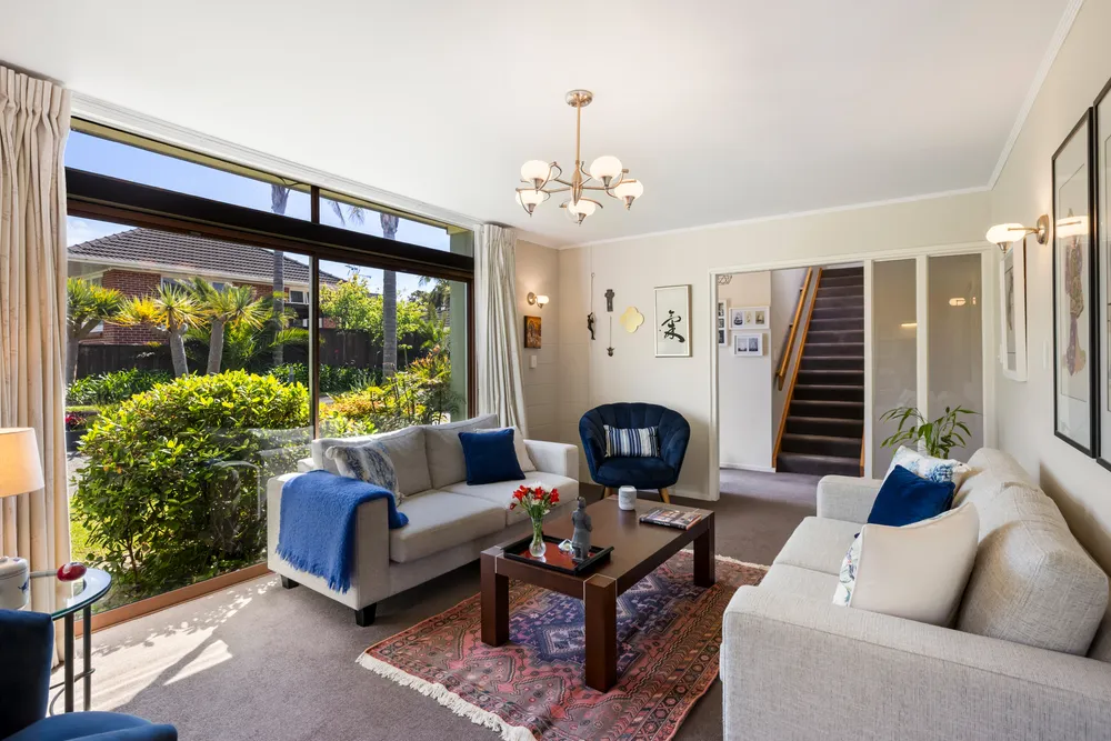 Photos of 339 Riddell Road
