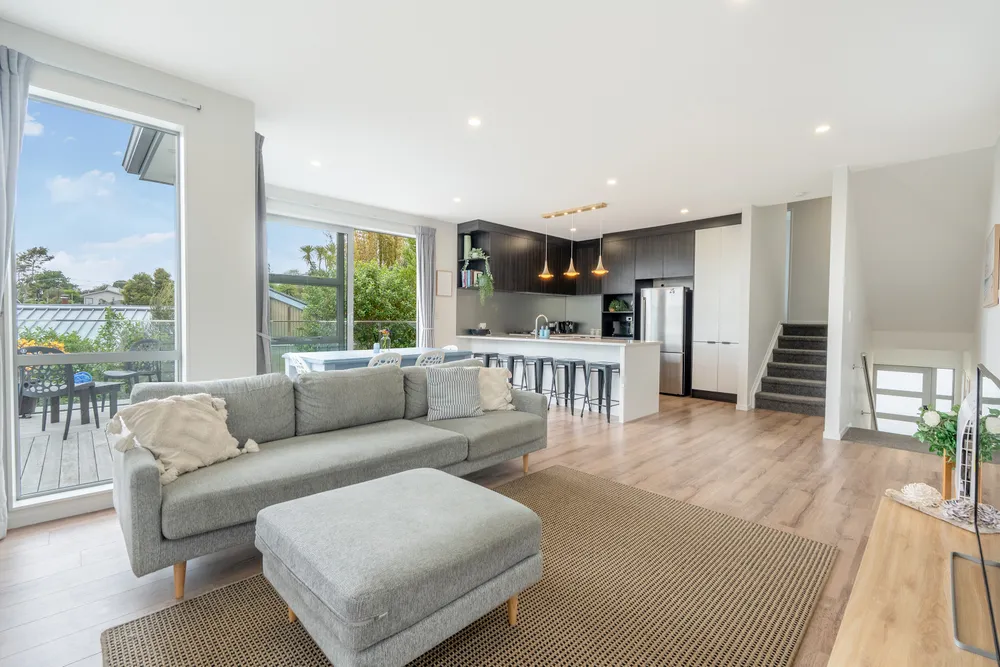 Photos of 11 Manuwai Road