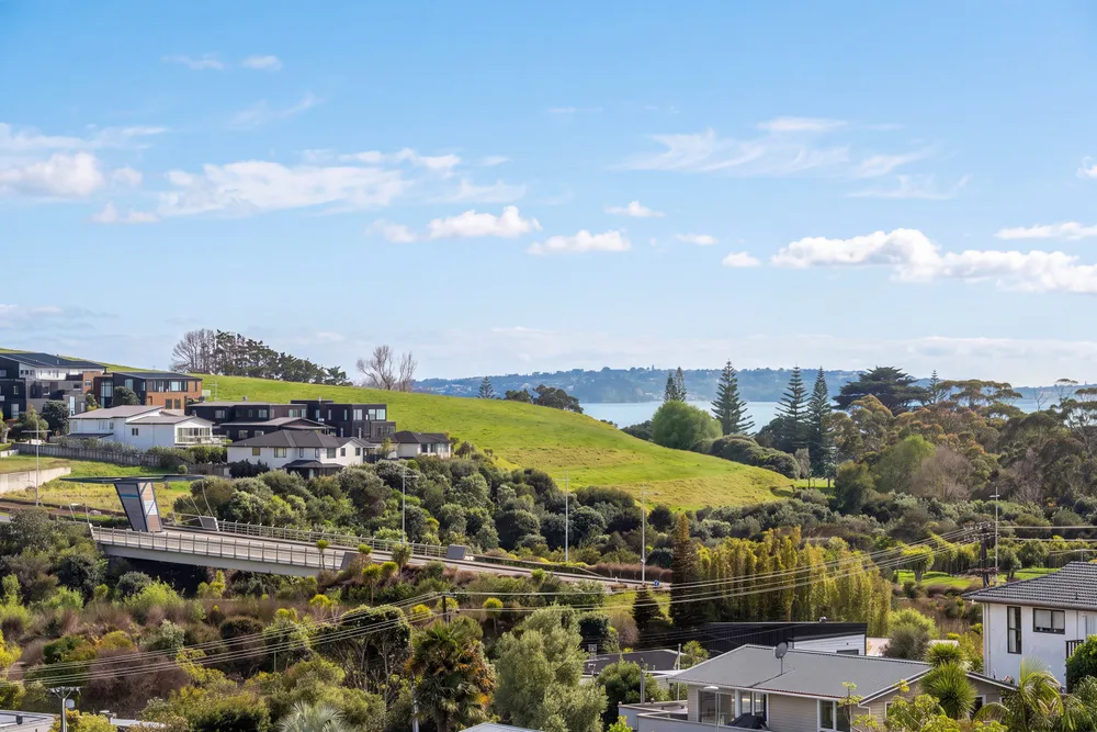 Photos of 11 Manuwai Road