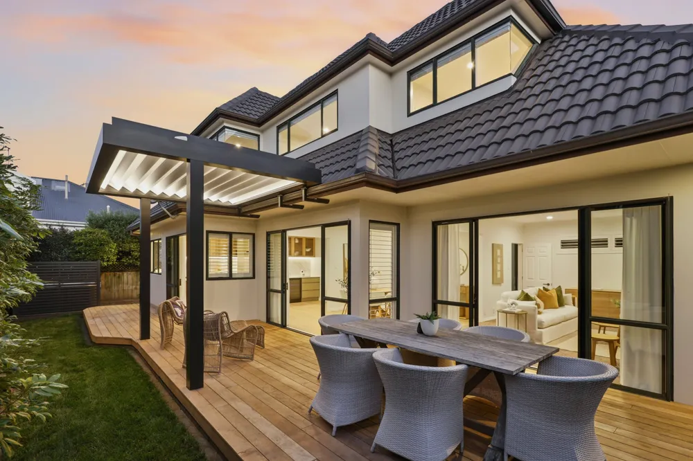 Photos of 16A Seccombes Road