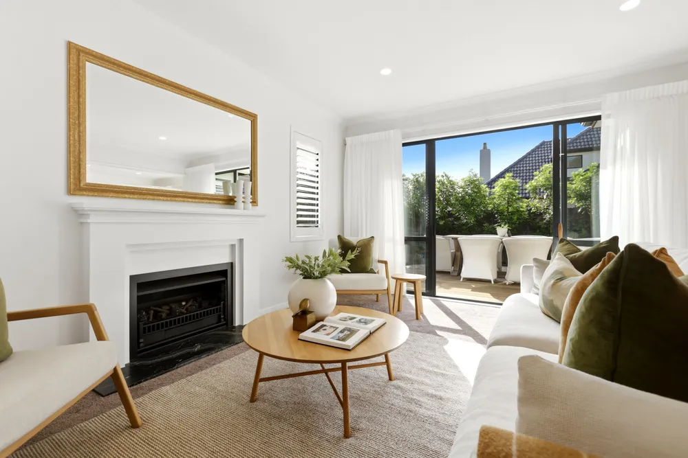 Photos of 16A Seccombes Road