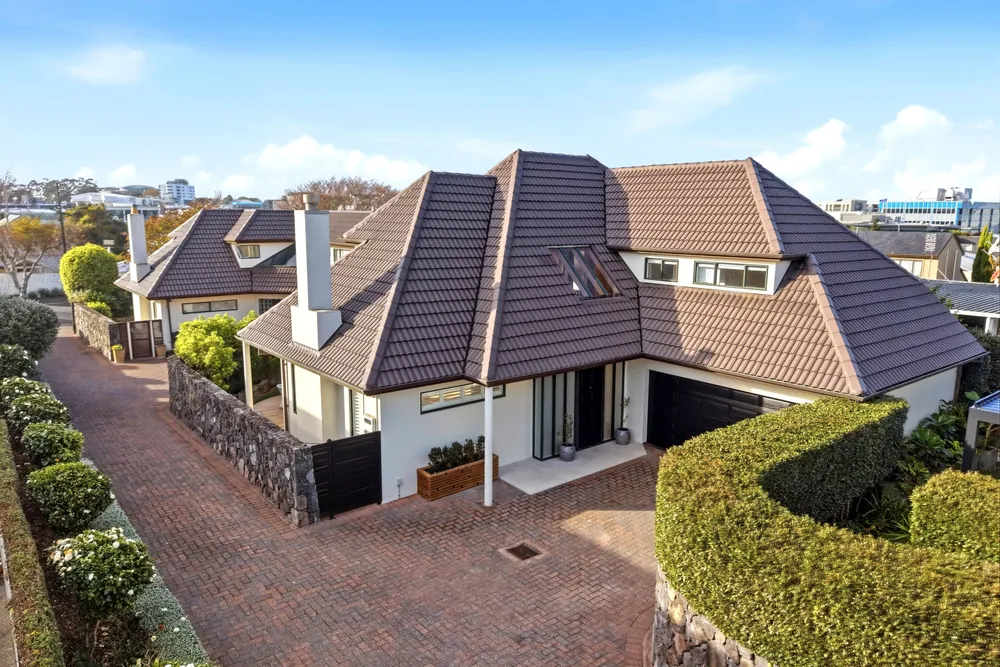 Photos of 16A Seccombes Road