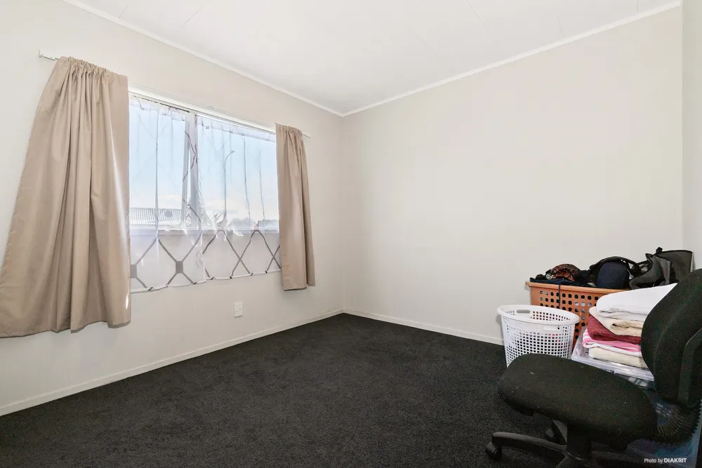 Photos of 1/62 Redcrest Avenue