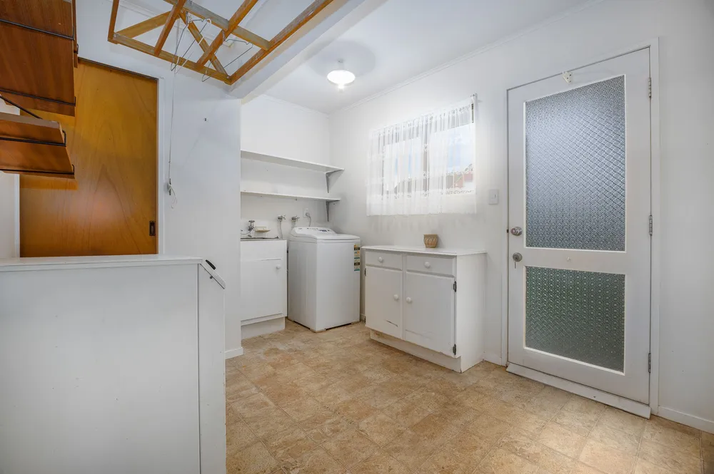 Photos of 6 Rewarewa Crescent
