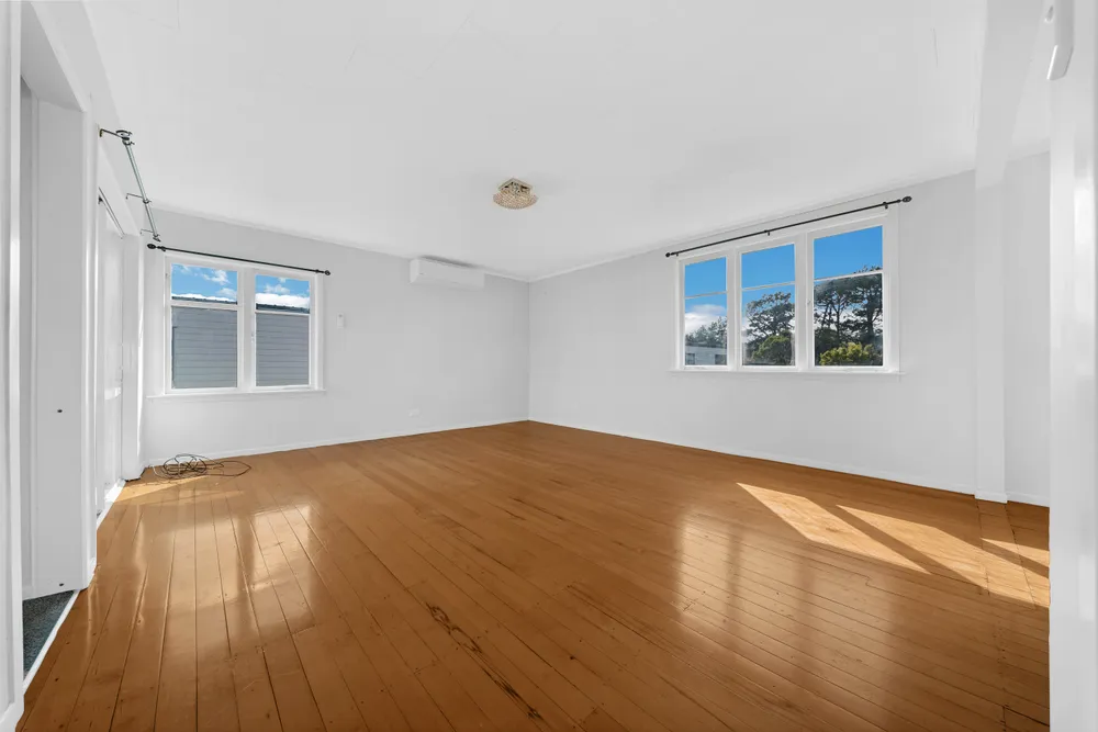 Photos of 70 Seymour Road