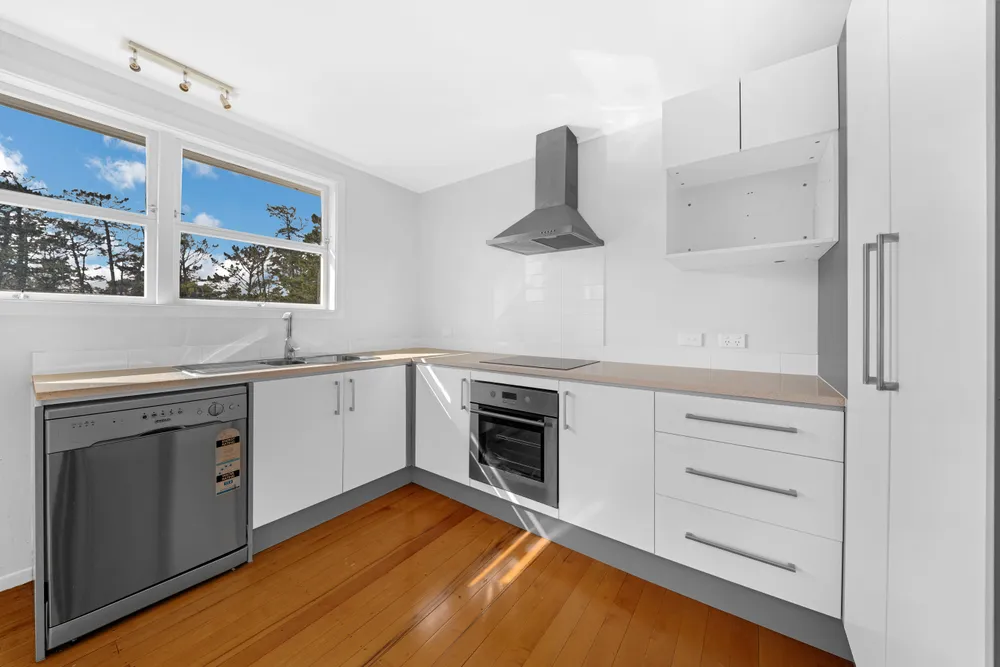 Photos of 70 Seymour Road