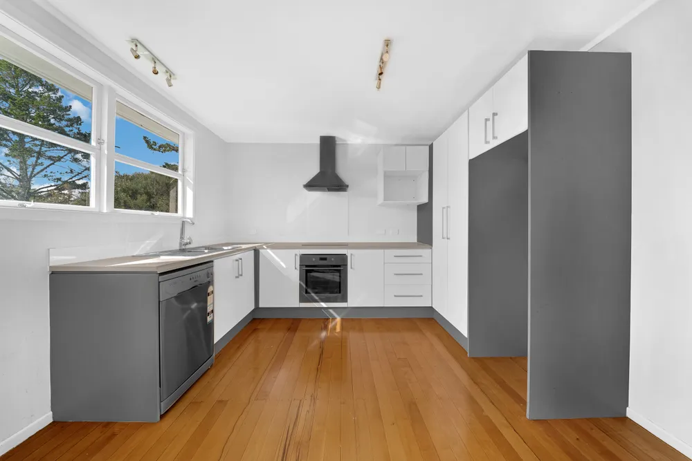 Photos of 70 Seymour Road