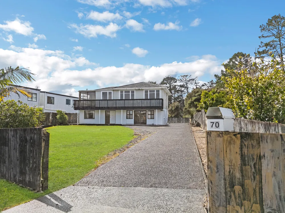 Photos of 70 Seymour Road