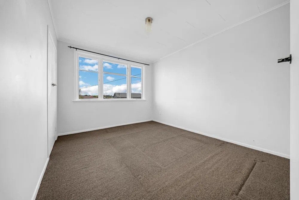 Photos of 70 Seymour Road