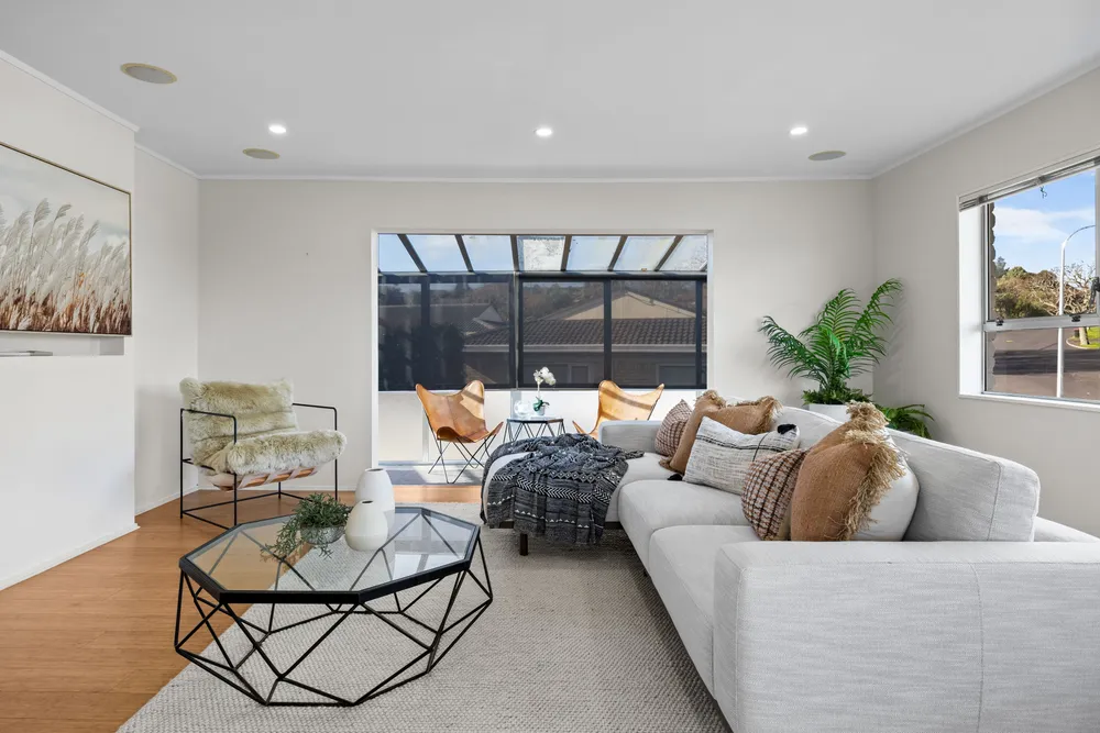 Photos of 36A Pyatt Crescent