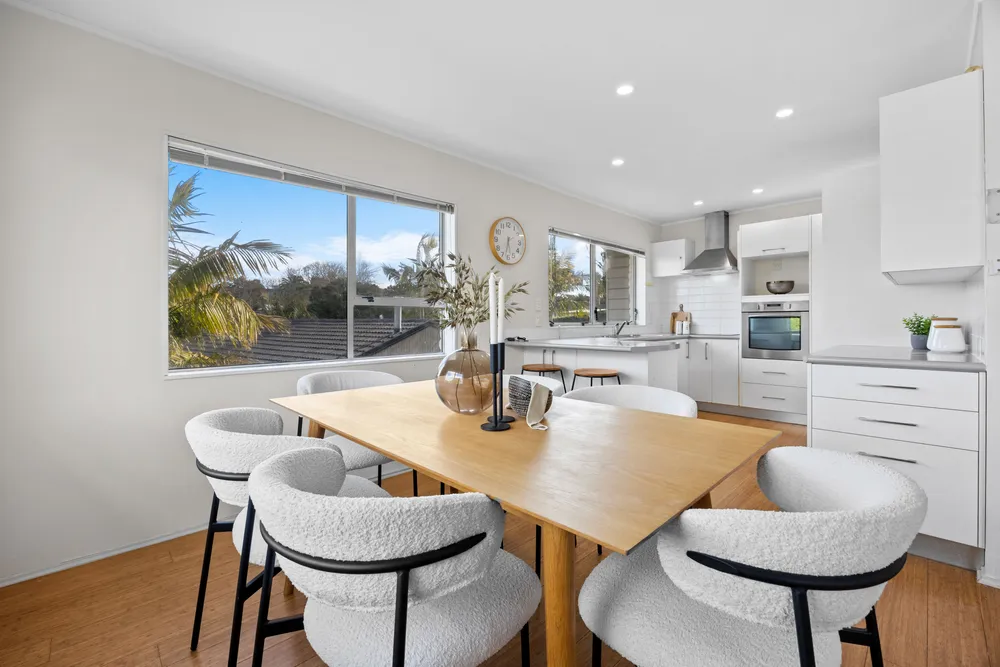 Photos of 36A Pyatt Crescent