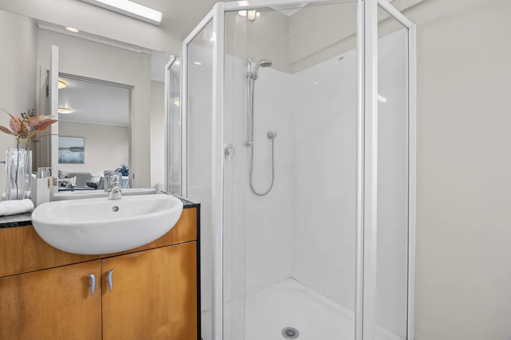 Photos of 36A Pyatt Crescent