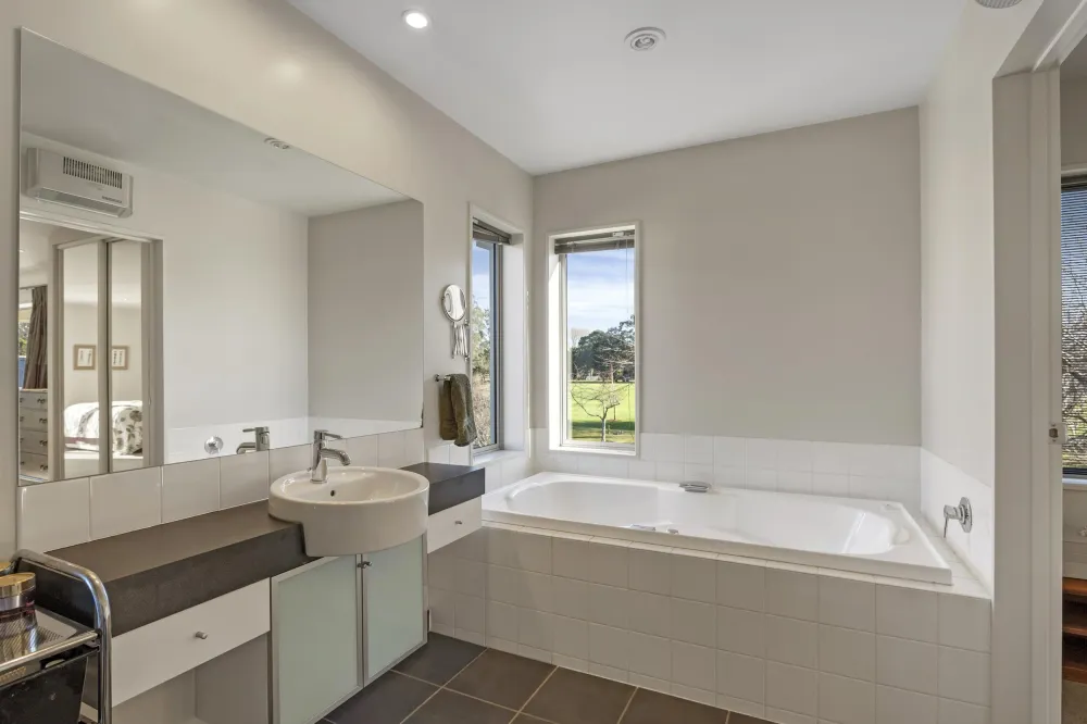 Photos of 29 Skyedale Drive