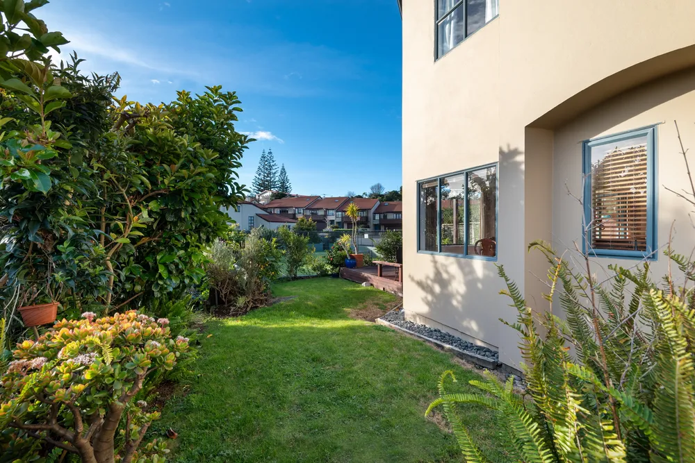 Photos of 22/8 Tobago Place