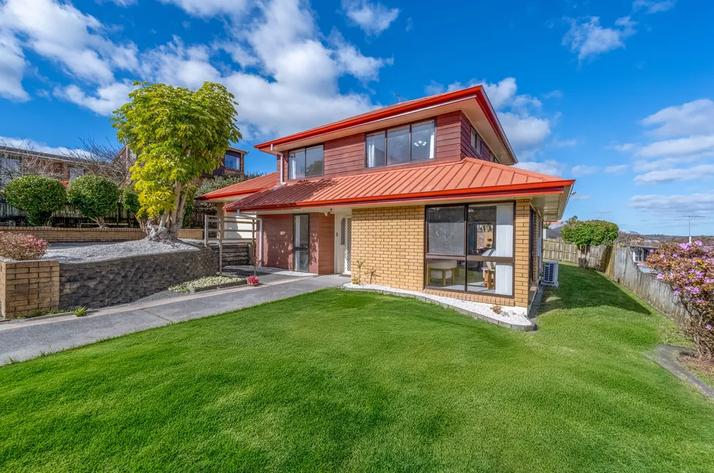 Photos of 86 Dalwhinnie Parade