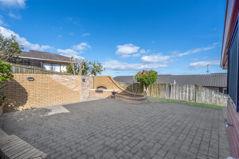 Photos of 86 Dalwhinnie Parade