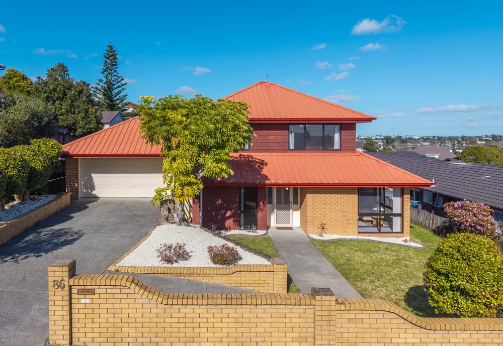 Photos of 86 Dalwhinnie Parade
