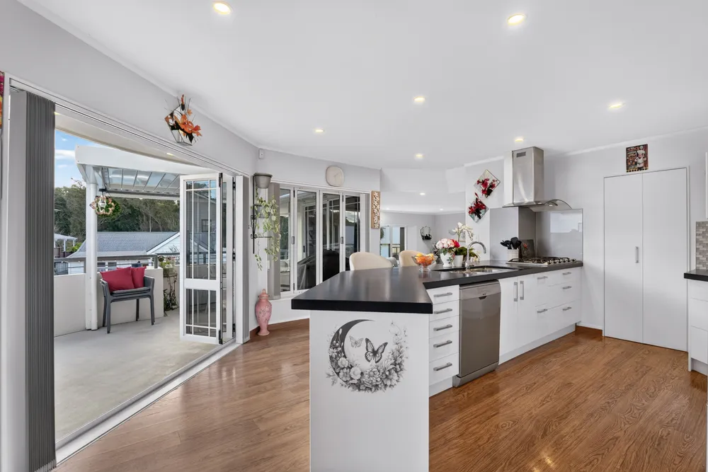 Photos of 29 Enfield Road