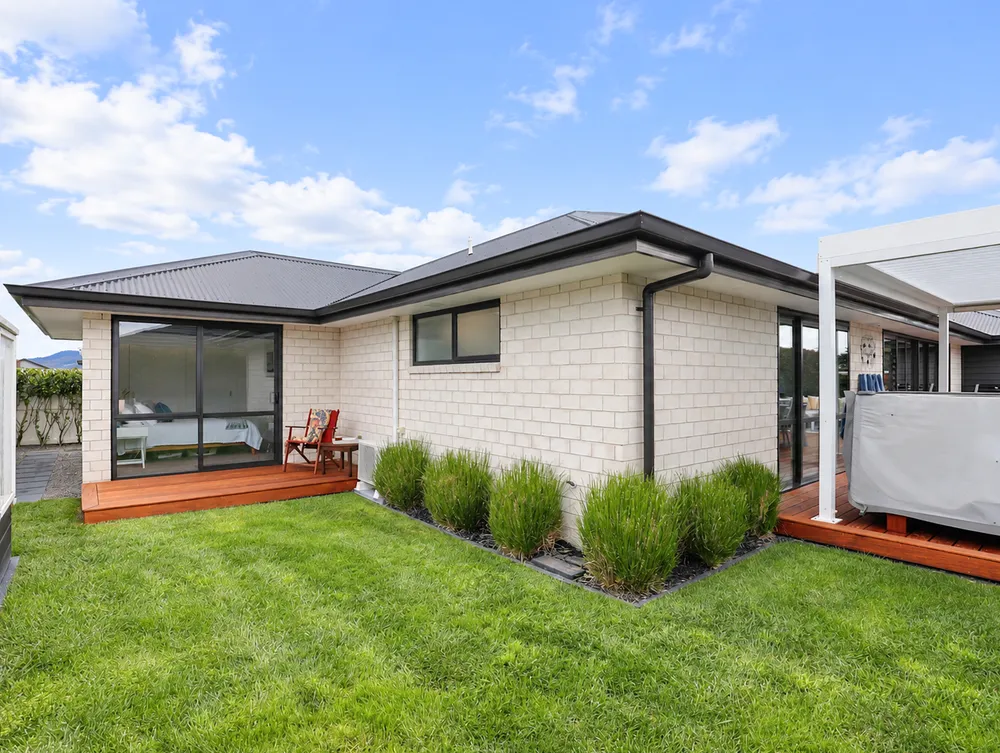 Photos of 34 Stevenson Drive