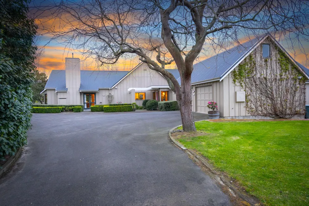 Photos of 117 Staces Road