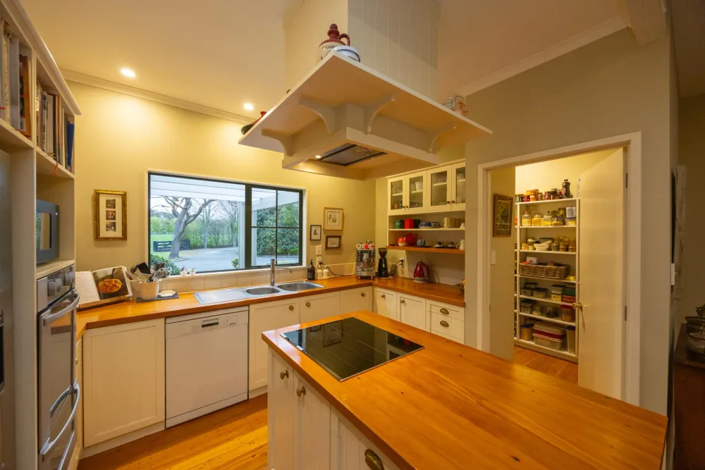 Photos of 117 Staces Road
