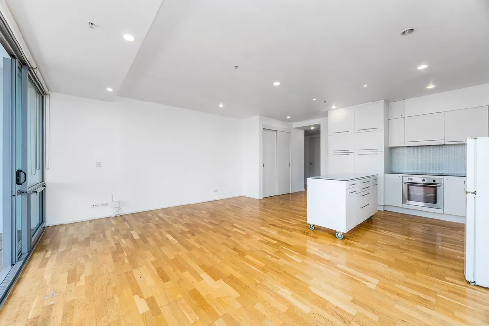 Photos of 1401/30 Beach Road