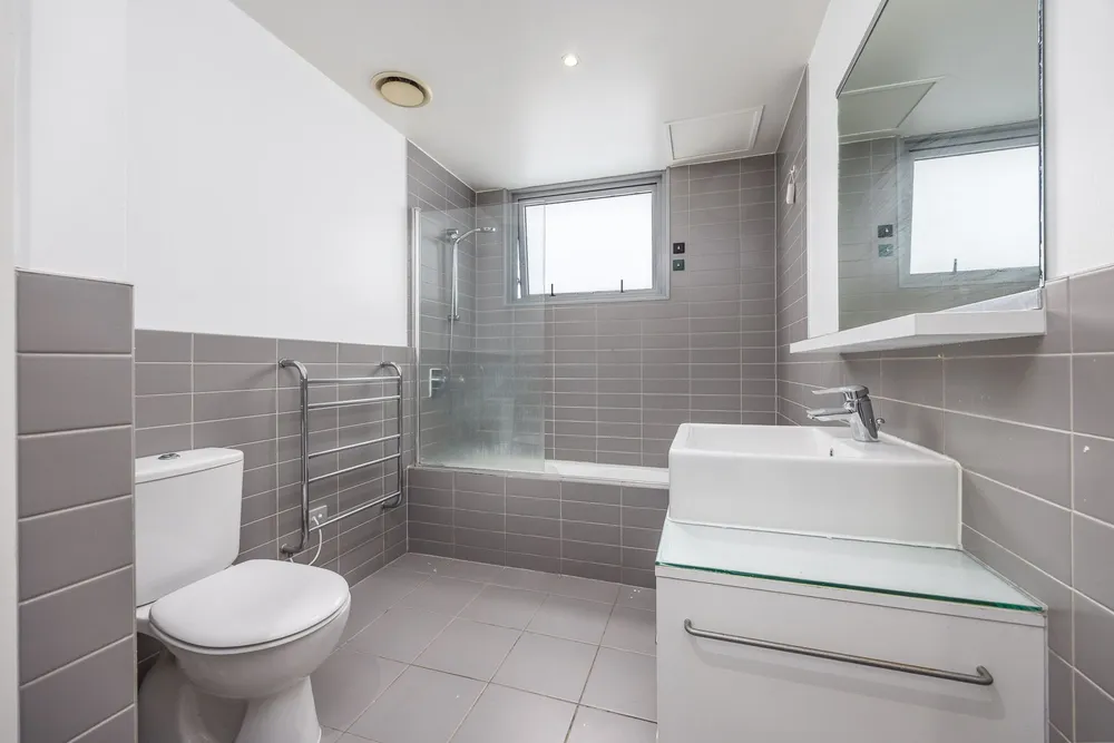Photos of 1401/30 Beach Road