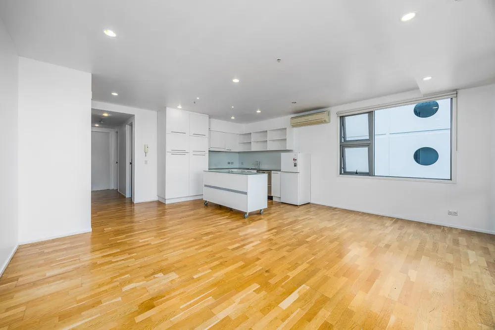 Photos of 1401/30 Beach Road