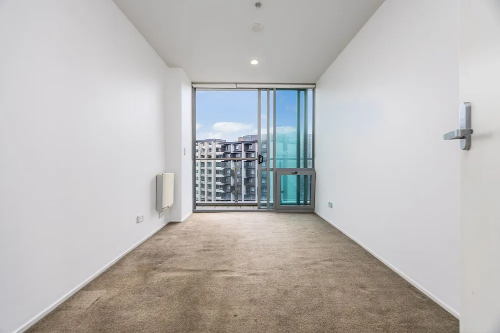 Photos of 1401/30 Beach Road