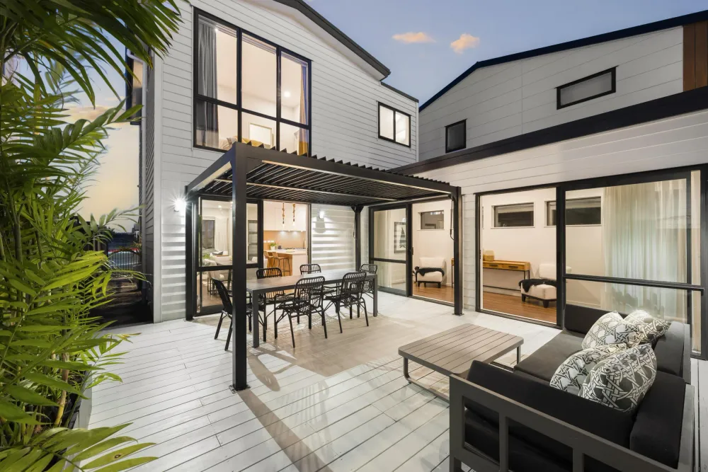 Photos of 144 Hobsonville Road