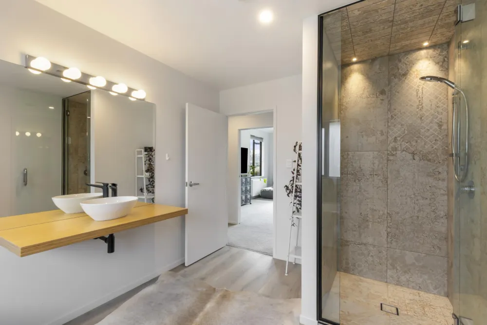 Photos of 14 Mclean Road