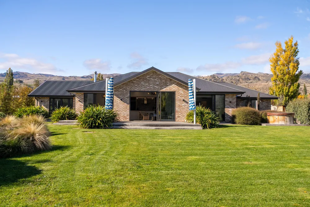 Photos of 14 Mclean Road