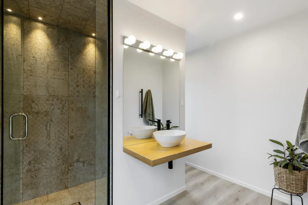 Photos of 14 Mclean Road