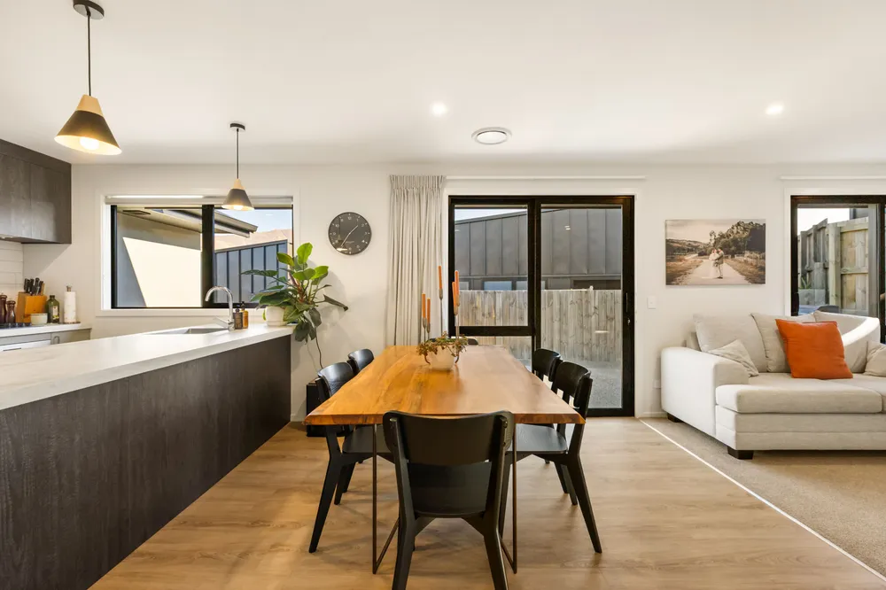 Photos of 70 Kirimoko Crescent