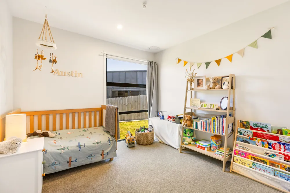 Photos of 70 Kirimoko Crescent