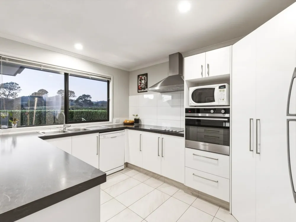 Photos of 264 McPhail Road