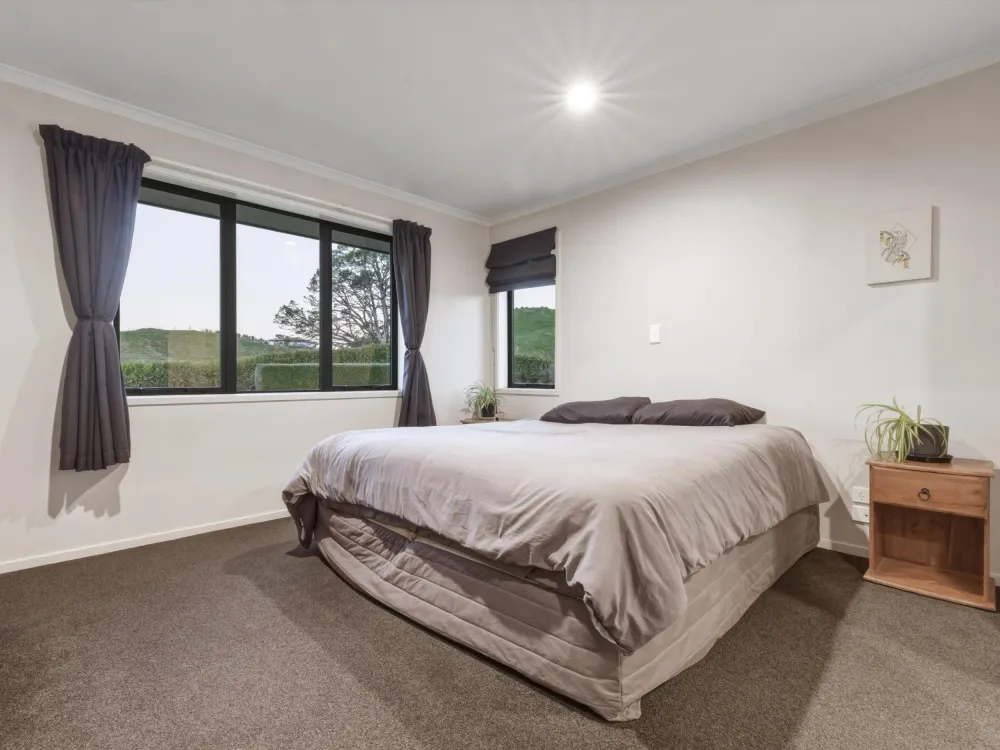 Photos of 264 McPhail Road