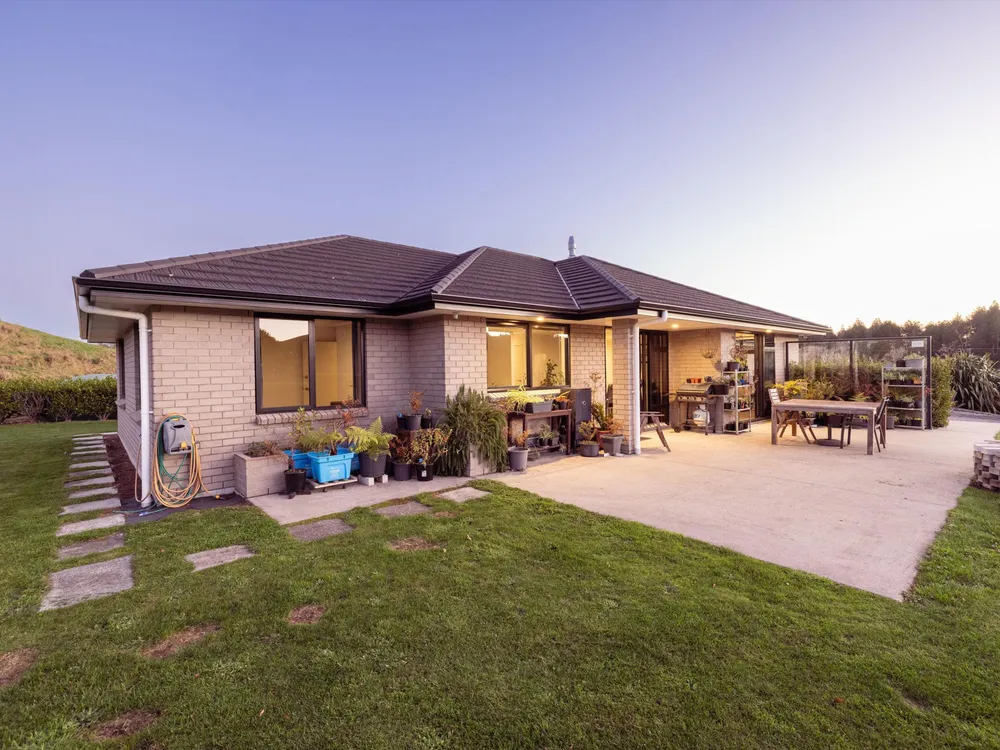 Photos of 264 McPhail Road