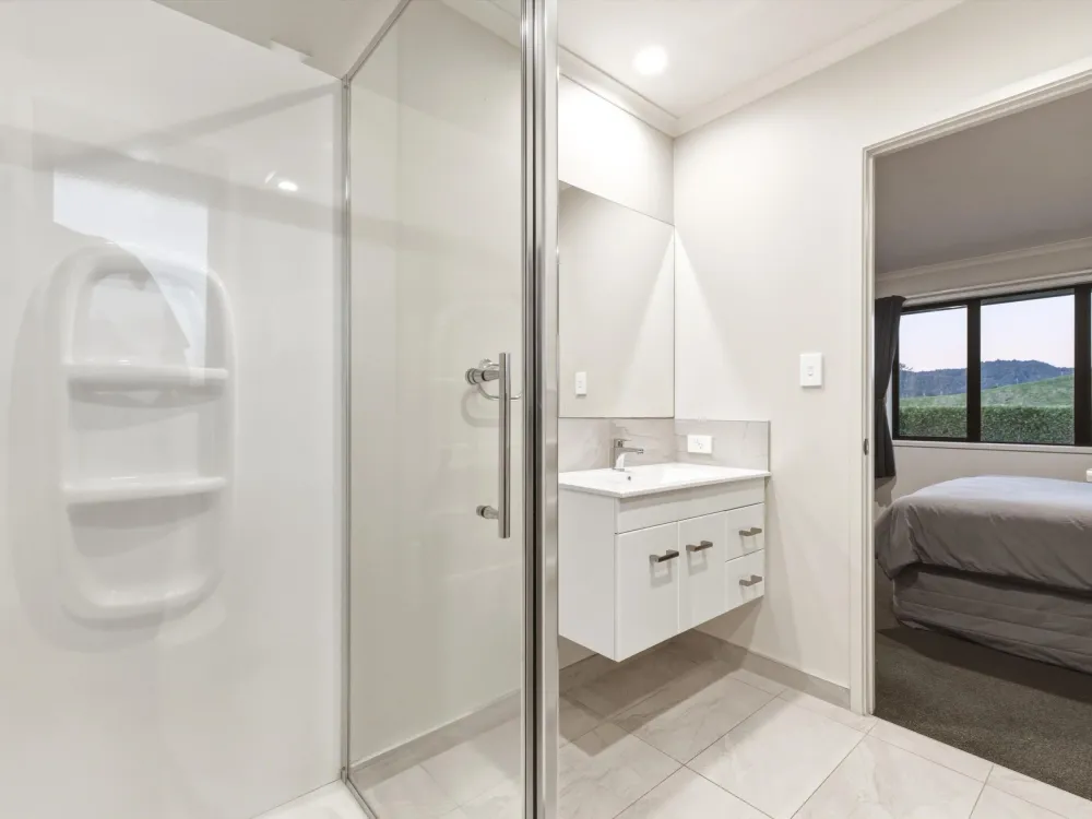 Photos of 264 McPhail Road